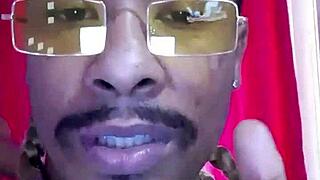 Katarine Madri and Barbara Alves twerk big asses on cocks