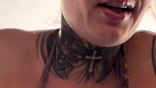 Gym Workout Gets Wild As Wet Pussy Juices Drip Down Legs!