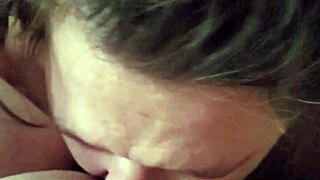 BBW SUCKING DICK ON GOODIES