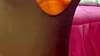 ofereço meu cuzinho para fazer meu primeiro anal tenho 18 anos rosa vermelha