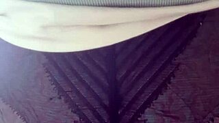 i love elza kom's nylon tights fetish in the bedroom