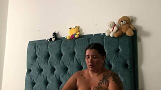 is prima cheating? latina rides bareback at home in spooning position