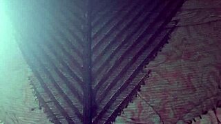 i love elza kom's nylon tights fetish in the bedroom