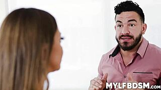 Hey, sexy Latina Havana Bleu rides Peter Green's huge boner! 😍