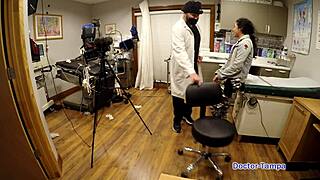 坦帕医生医院审问茉莉玫瑰😏