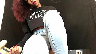 Ebony thot plays with pussy