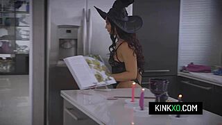 Curvy teen Lexi pounded on Halloween 😈