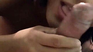 大奶拉丁邻居给我超赞口交