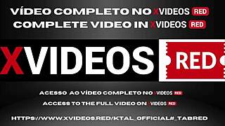 vr cuckold licks shaved pussy