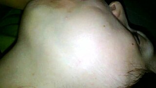 my ex wife is such a good sucker, she loves giving blowjobs to amateurs 😘