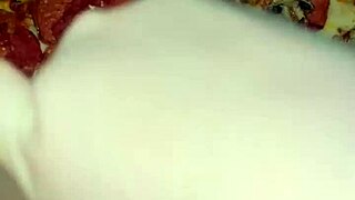 Masturbating on pizza, cumming on food 😈