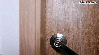 My roommate is a hot colombian latina milf - brian evansx.