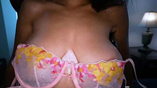 Japanese Hottie Anna Mibu Gives Blowjob And Creampie On Cam