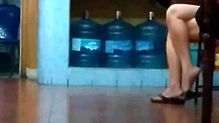 成熟的中国女人裸体，很骚