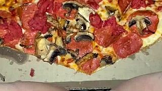 Masturbating on pizza, cumming on food 😈