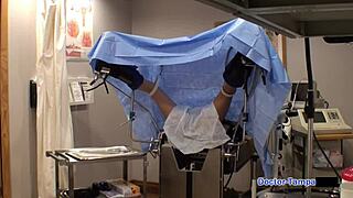 Phoenix Rose在佛罗里达遭Dr Tampa振动棒羞辱