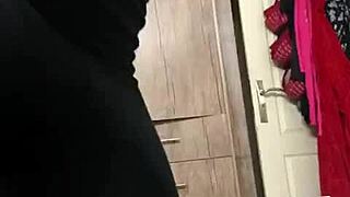 Teen gets her ass fucked in anal session