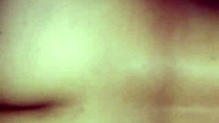 Cogiendo a Mi Esposa con 18-19 Yo