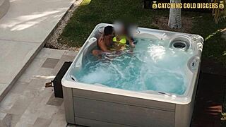 Super Sexy Venezuelan Model Fucked In Jacuzzi And Shower!