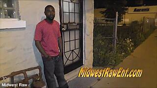 Strawberry enjoys doggystyle threesome in the hood