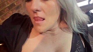 Hot blonde stepsis squirt as soon as i cum in her pussy pov real