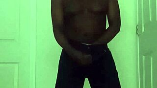 In this restricted solo session, she masturbates to an orgasmic cum ending