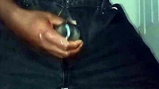 In this restricted solo session, she masturbates to an orgasmic cum ending