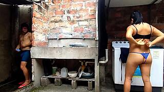 horny neighbor enters my bathroom and we fuck until she squirts 😏