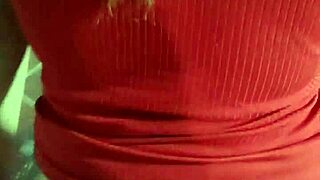 vou te que arrumar mais macho pra essa puta ela não se contenta só com um