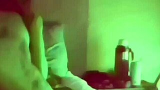 Madura Culona Argenta Sienta A Gozarla, Pone Muy Puta, Saca Leche Con Culo