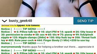 Chaturbate巨乳宅女玩大奶超级诱惑