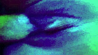 light skinned ebony girl gets stretched by big white boy