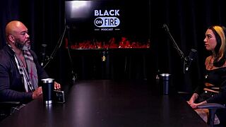 和客户糟糕经历舔逼告诉家人录制日常和绿帽 - Nick Niquita 看在透明红色上