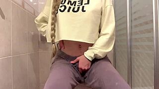 Lil Rose, a horny 19-year-old, squirts in the bathroom.