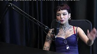 voyeur watches big ass lesbian slave masturbate for mistress