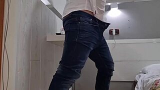 Ansima Moans Over Huge Cock Cum - Open Mouth And Drink My Sperm