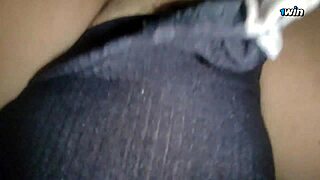 福音牧师狂干继妈骚屄爽翻天