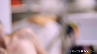 luna rival gets ass fucked by bbc 😍