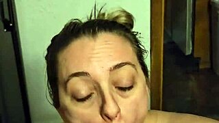 i give a rough blowjob to my neighbor's milf and she creampies me