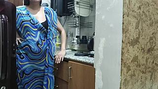 Mature Stepmom Milf Cougar Deep Penetration Doggy Style