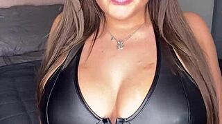 Im In Control Joi Part 1