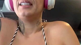 Tanned Blonde With Big Natural Tits Gets Wet In Public Gym Near Copacabana