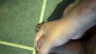 Watch my sexy masturbation, anyone want to join?