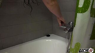 Deep anal with Nadia and her hairy pussy