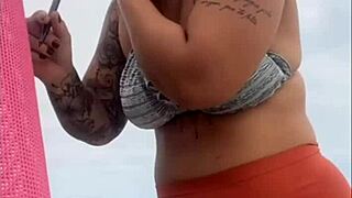 I'm at the beach feeling ready for some fun