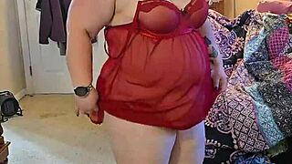 i'm a sexy bbw undressing dancing naked ass huge natural tits lingerie