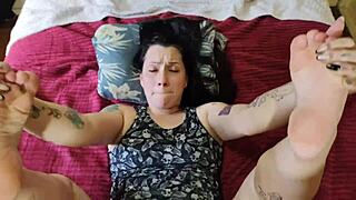 Curious goddess milf hairy pussy fucking