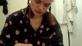 Redhead roommate sucked my dick and spat cum back