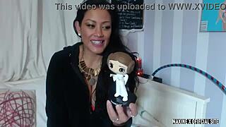 Maxine X in High Heels PERFORMING Super Hot Solo Webcam Show