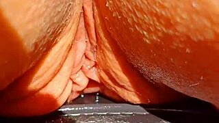 maturemons sexy mature displays huge wet pussy